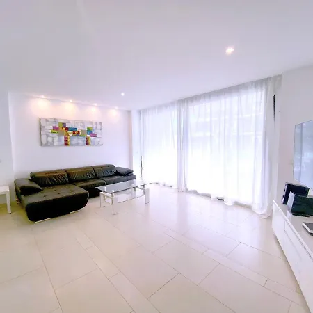 Tropicalidays Olas بالم مار