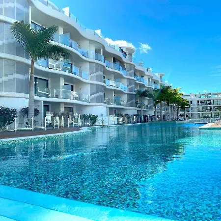 Tropicalidays Olas * بالم مار